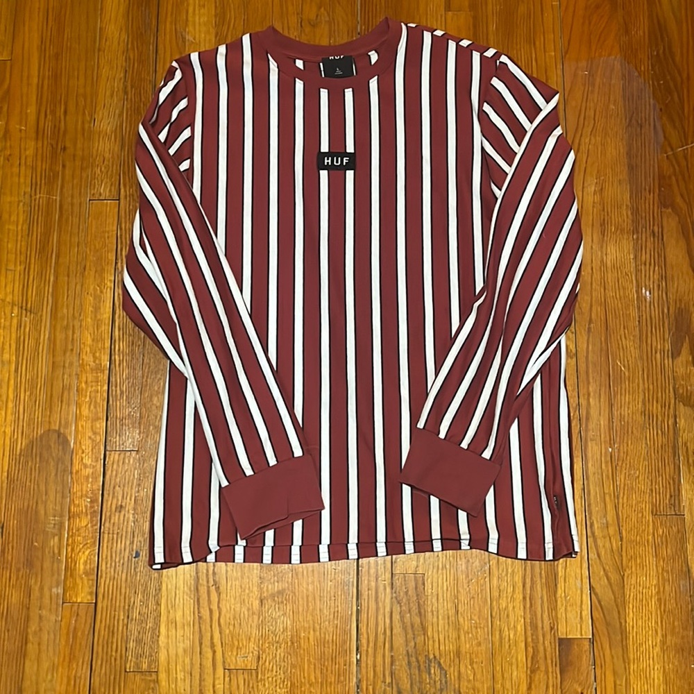 HUF worldwide long sleeve never worn size Large